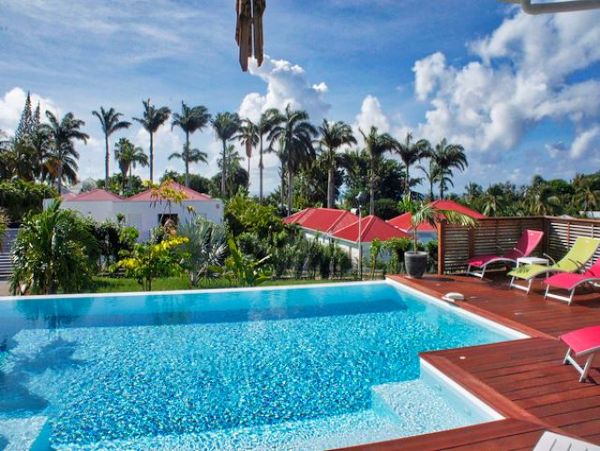 Guadeloupe Home 959317