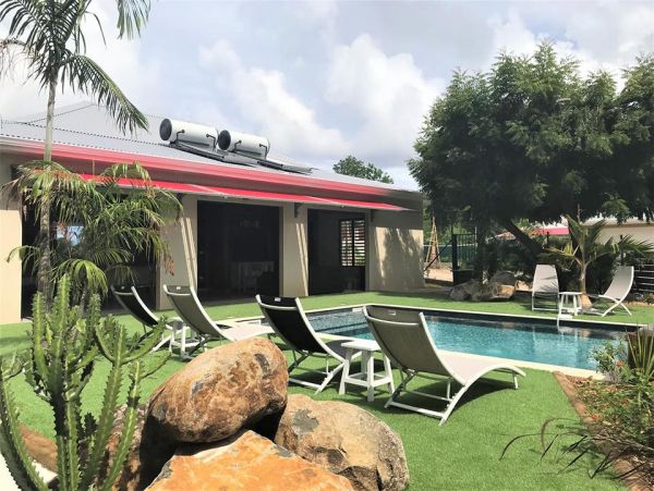 Guadeloupe Home 959319