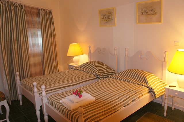 Guadeloupe Home 959320