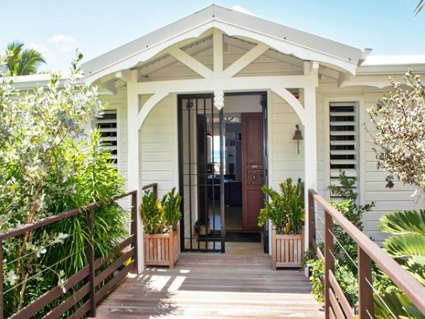 Guadeloupe Home 959324