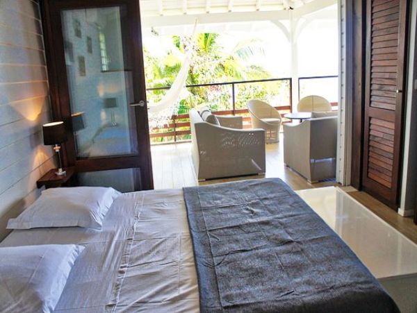 Guadeloupe Home 959324
