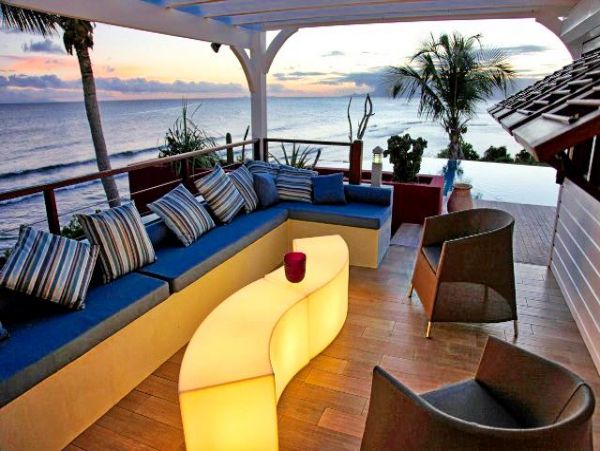 Guadeloupe Home 959324