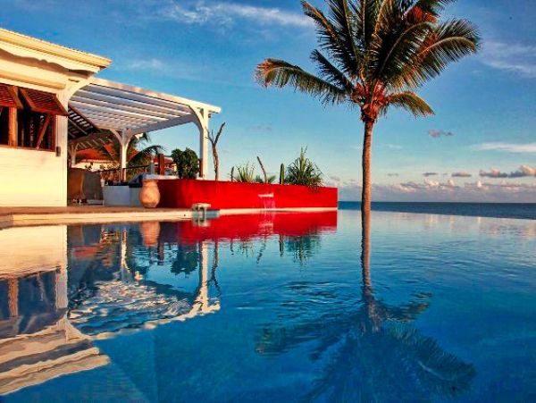 Guadeloupe Home 959324