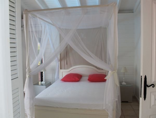 Guadeloupe Home 959326