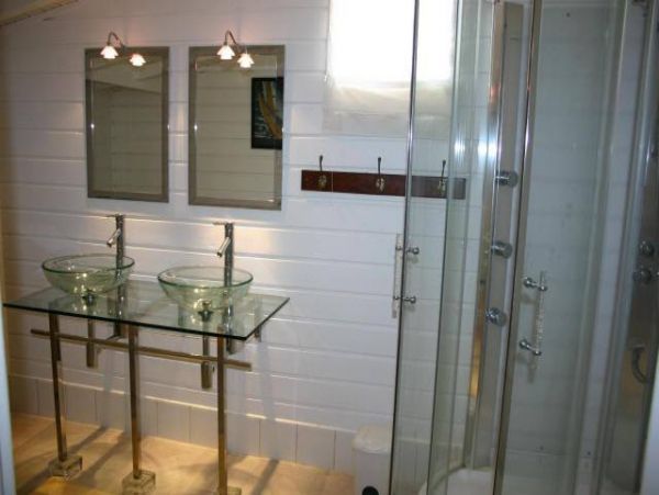 Guadeloupe Home 959326