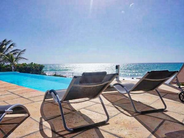 Guadeloupe Home 959327