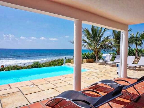 Guadeloupe Home 959327