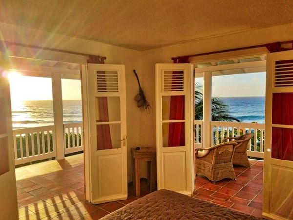 Guadeloupe Home 959327