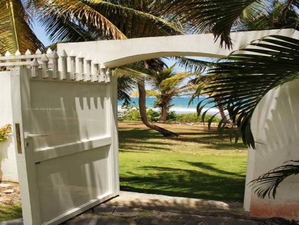 Guadeloupe Home 959328