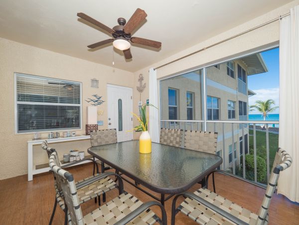 Cayman Islands Condo 959361