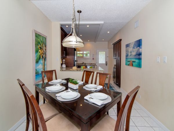 Cayman Islands Condo 959362