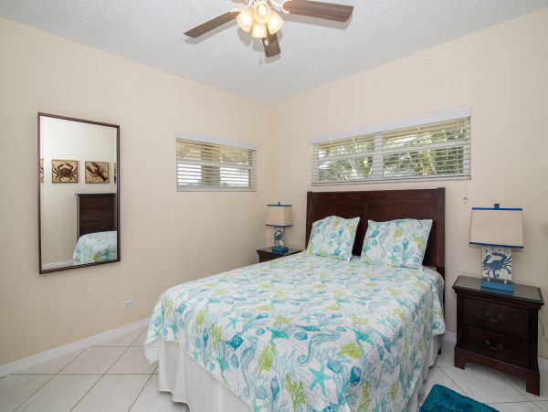 Cayman Islands Condo 959362