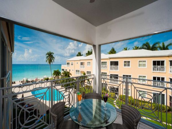 Two Bedrooms Cayman Residence Pool, Exercise Facilities World Class Beach