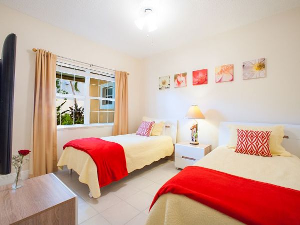 Cayman Islands Condo 959367