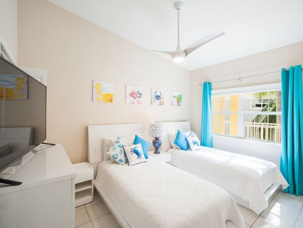 Cayman Islands Condo 959370