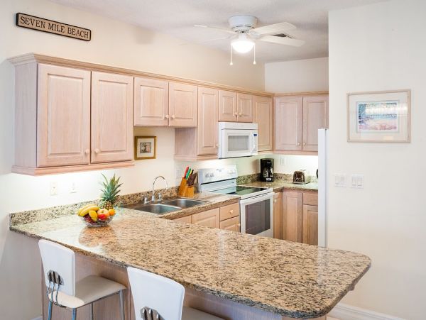Cayman Island Beach Residence Pool, Exercise Facilities Stroll to Dining