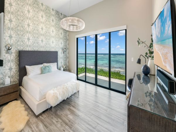 Cayman Beachfront Vacation Estate 7 Bedrooms Pool Luxury