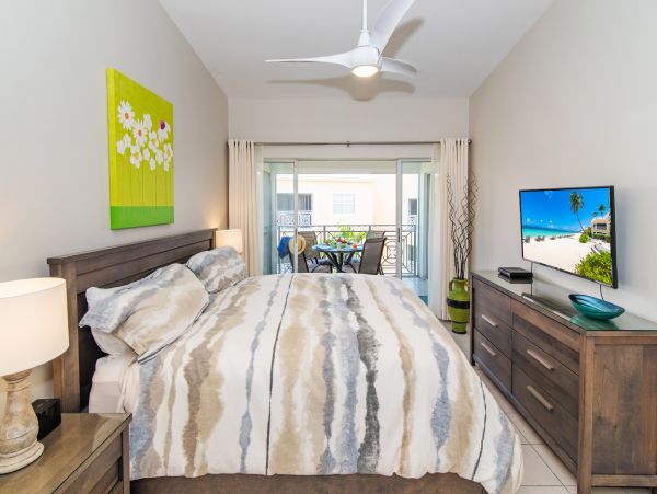 Cayman Islands Condo 959373