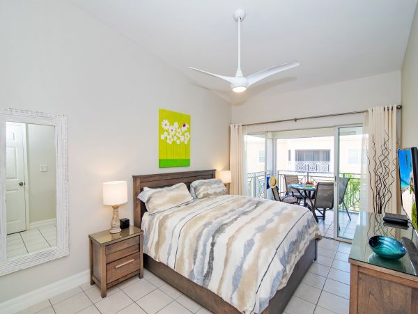 Cayman Islands Condo 959373