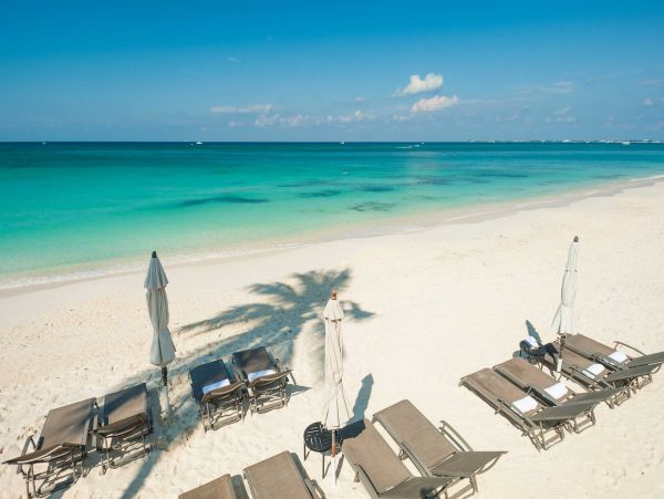 Cayman Islands Condo 959375