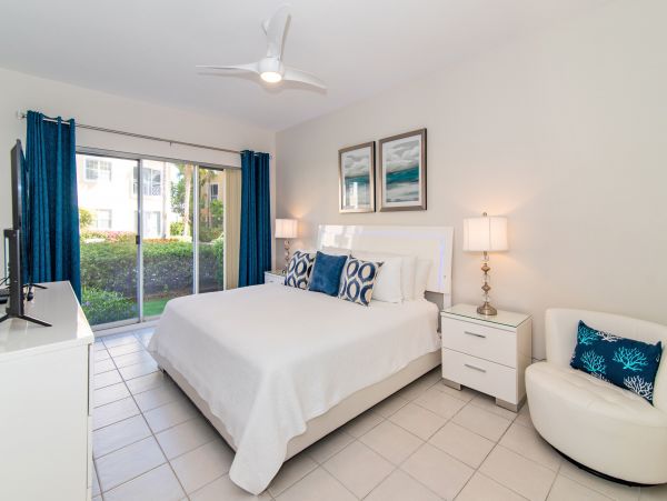 Cayman Islands Condo 959375