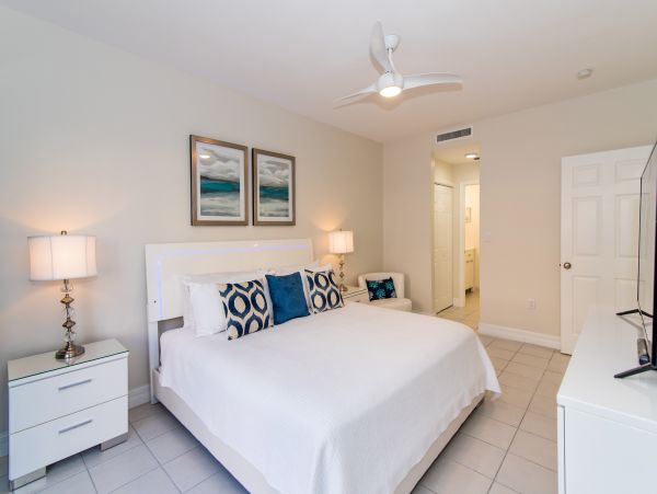 Cayman Islands Condo 959375