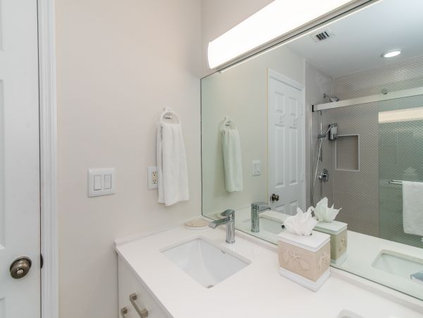 Cayman Islands Condo 959375