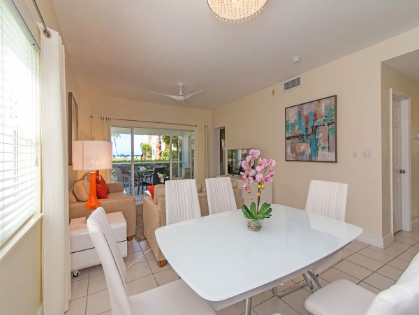 Cayman Islands Condo 959377
