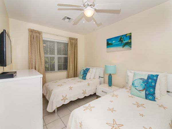 Cayman Islands Condo 959377
