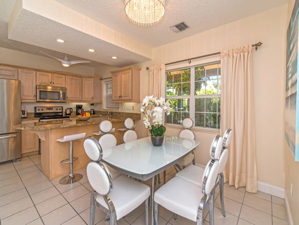 Cayman Islands Condo 959382