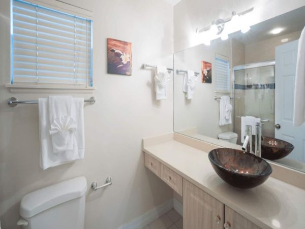 Seven Mile Beach Oceanfront Condo Rental - Grand Cayman Luxury Stay