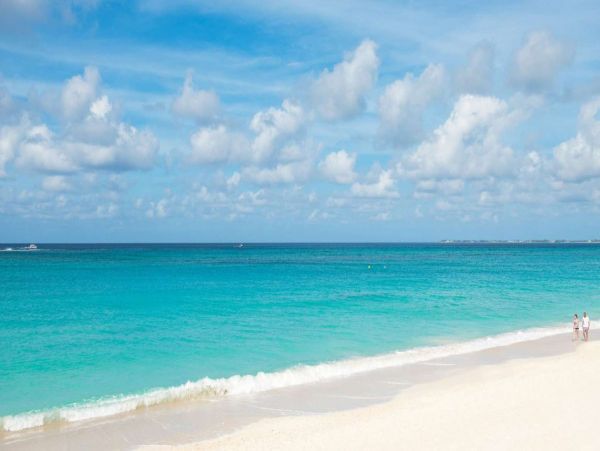 Seven Mile Beach Vacation Rental Luxury Grand Cayman Oceanfront Condo