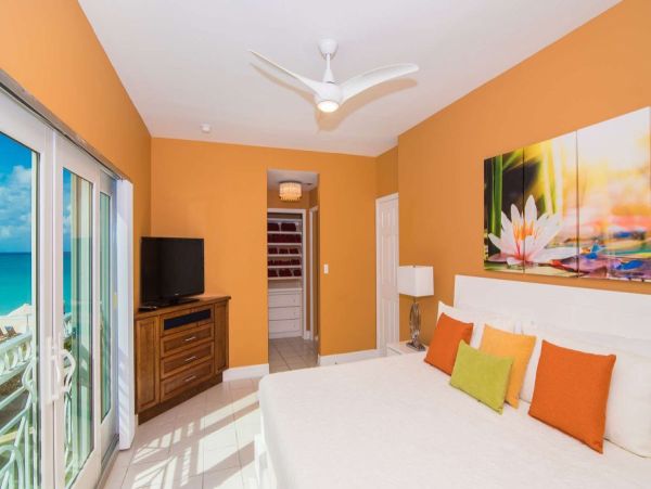 Seven Mile Beach Vacation Rental Luxury Grand Cayman Oceanfront Condo
