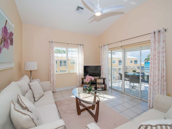 Cayman Islands Condo 959401