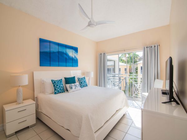Cayman Islands Condo 959401