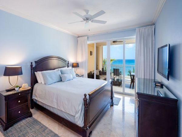 Cayman Island Oceanfront Vacation Condo Beach Location