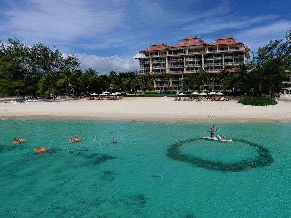 Cayman Island Oceanfront Vacation Condo Beach Location