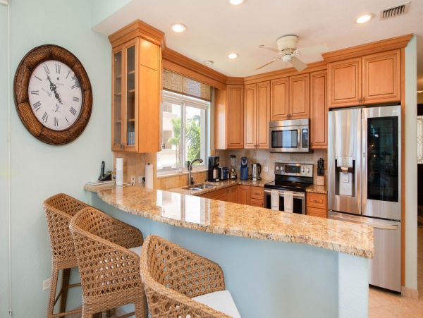 Third-Floor Corner Unit with Full Ocean Views
