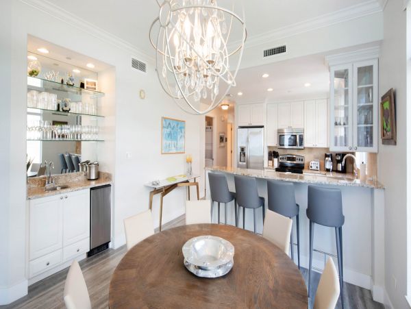 Spacious Fourth-Floor Condo with Full Ocean View
