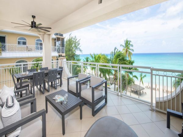 Spacious Fourth-Floor Condo with Full Ocean View