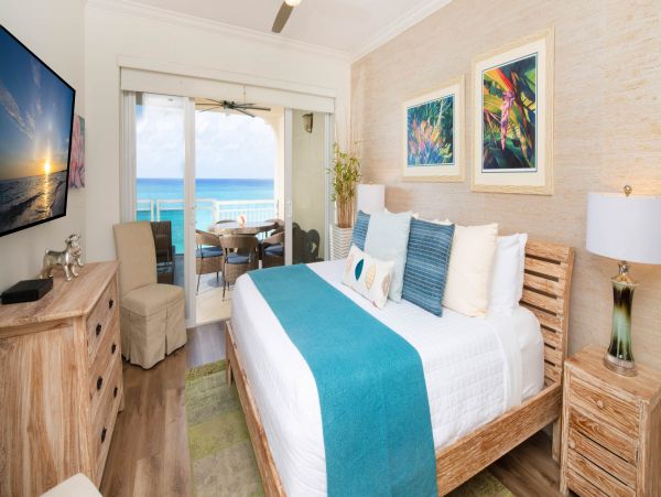 Gorgeous Views from this 3 Bedroom Vacation Condo
