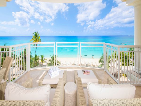 Fifth Floor Unit with 3 Bedrooms & Ocean Views