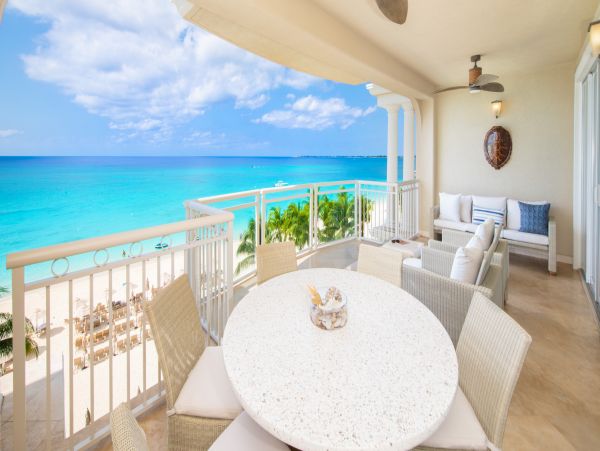 Fifth Floor Unit with 3 Bedrooms & Ocean Views