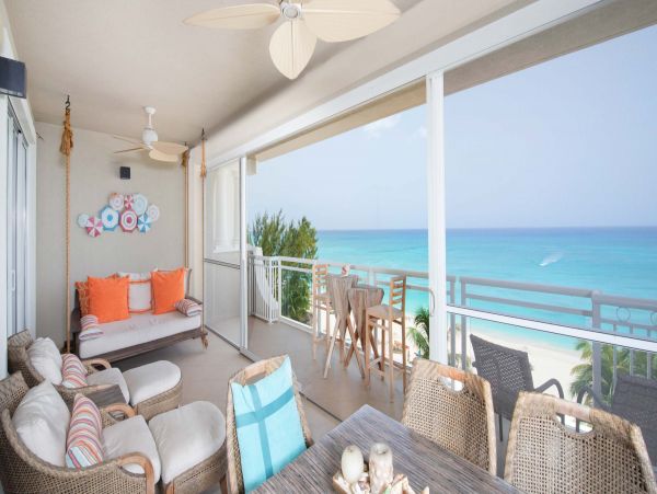 Beautiful Condo with 3 Bedrooms & Full Ocean Views