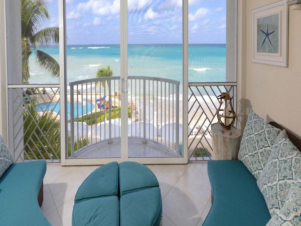 Beachfront Cayman Islands Vacation Condo