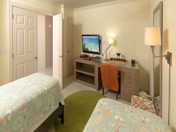 Perfect Cayman Islands Vacation Rental with 4 Bedroom