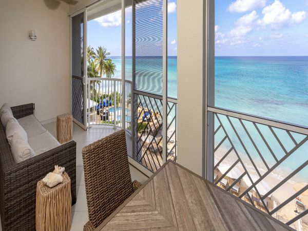 Perfect Cayman Islands Vacation Rental with 4 Bedroom