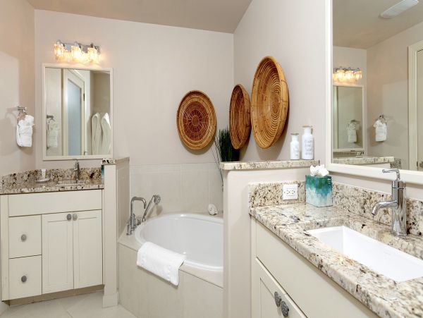 Perfect Cayman Islands Vacation Rental with 4 Bedroom