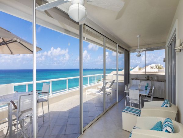 Beachfront 3 Bedroom Vacation Condo in Cayman Islands