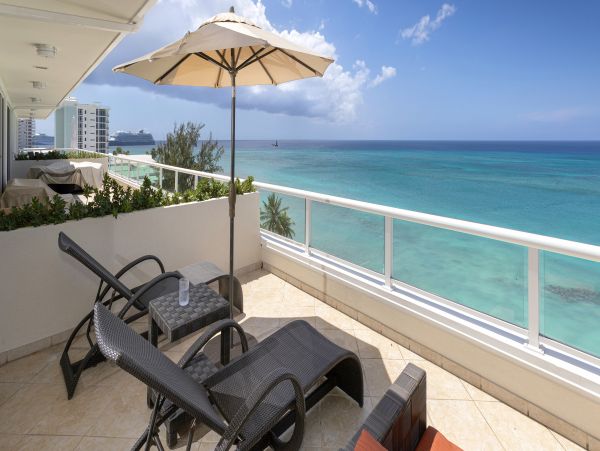 Ocean Views Grand Cayman Vacation Condo Three Bedroom